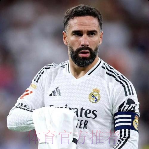 马卡:因卡瓦哈尔重伤 皇马加速后防球员的引援