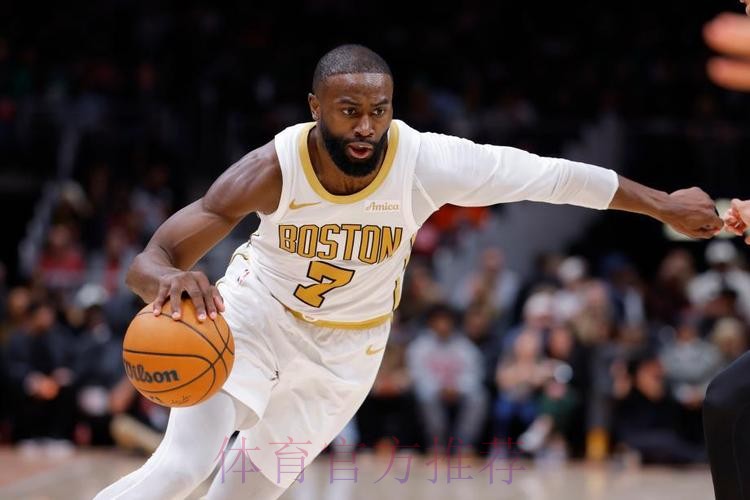 布朗41+6 凯尔特人次节52分创队史记录大胜老鹰 布朗41+6 凯尔特人次节52分创队史记录大胜老鹰